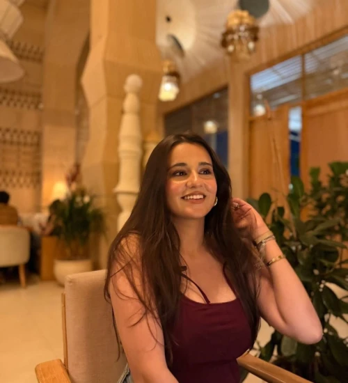 Jiya Housewife Escort Patel Nagar Delhi